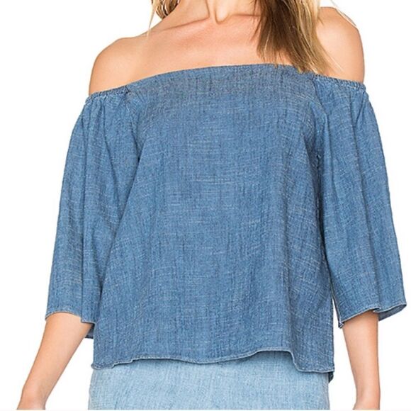 Alice +‎ Olivia chambray off shoulder blouse - Picture 1 of 8